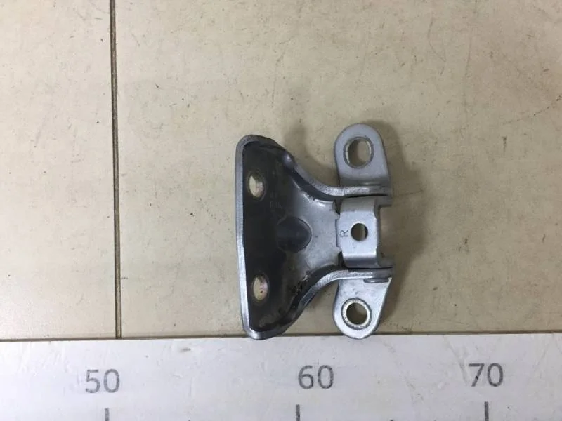 Петля двери задней правой верхняя Hyundai Elantra (MD) 2011-2016