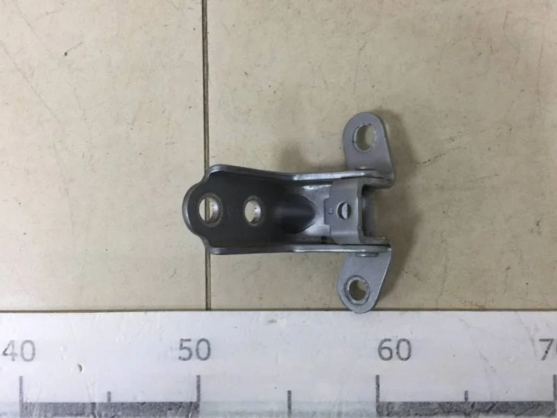 Петля двери задней левой нижняя Hyundai Elantra (MD) 2011-2016