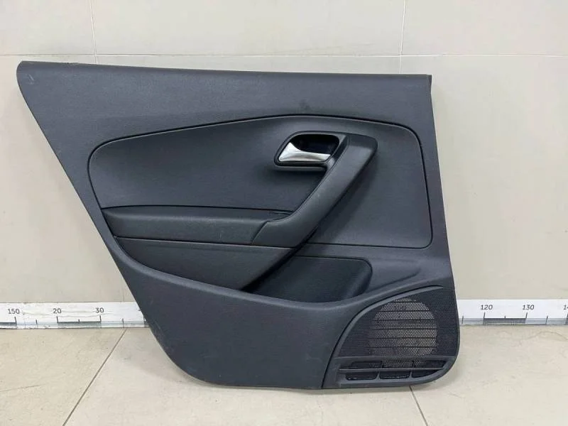 Обшивка двери задней левой Volkswagen Polo (Sed RUS) 2011>