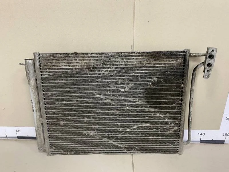 Радиатор кондиционера (конденсер) BMW X5 E53 2000-2007
