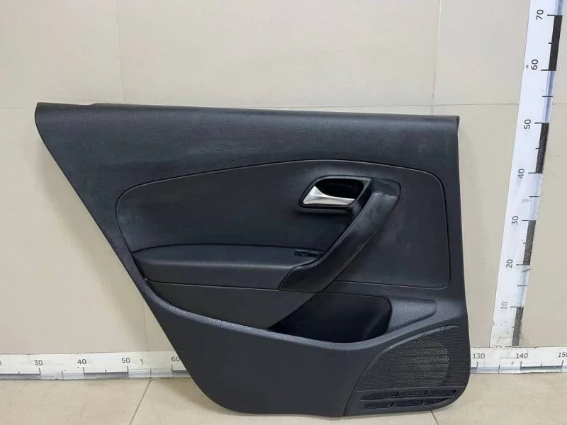 Обшивка двери задней левой Volkswagen Polo (Sed RUS) 2011>
