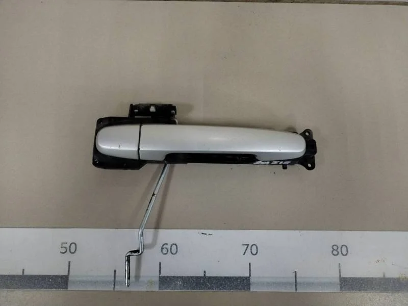 Ручка двери передней наружная правая Toyota Corolla E150 2006-2013