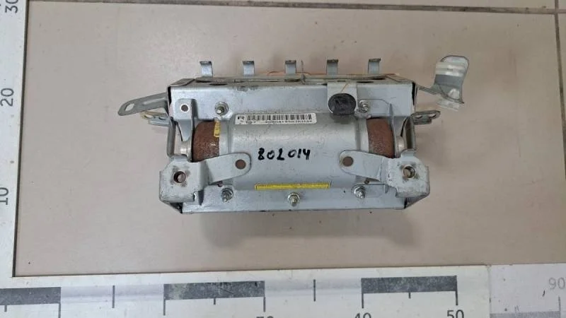 Подушка безопасности пассажирская (в торпедо) Lexus IS 250/350 2005-2013