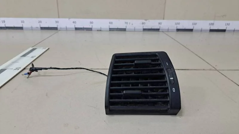 Дефлектор воздушный BMW X5 E53 2000-2007