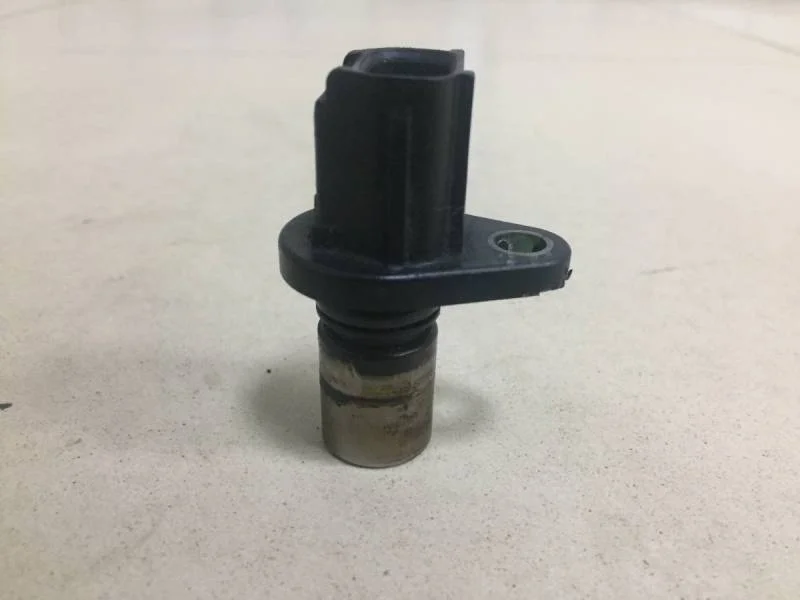 Датчик положения распредвала Toyota Avensis (T250) 2003-2009