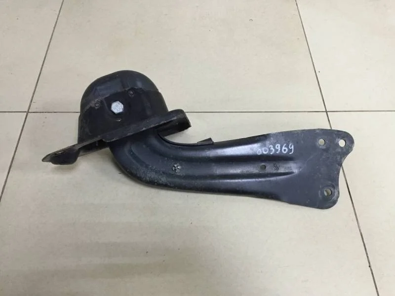 Рычаг задний продольный левый Volkswagen Jetta (5K) 2011>