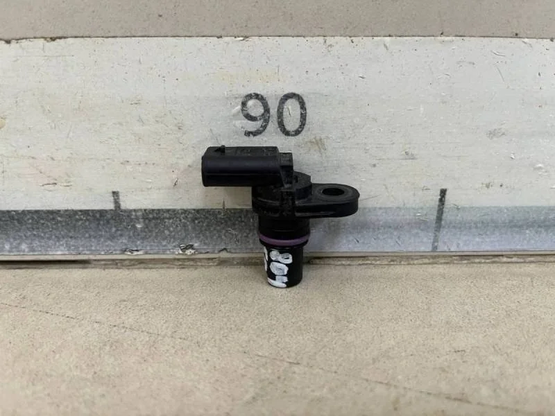 Датчик положения распредвала Volkswagen Polo (Sed RUS) 2011>