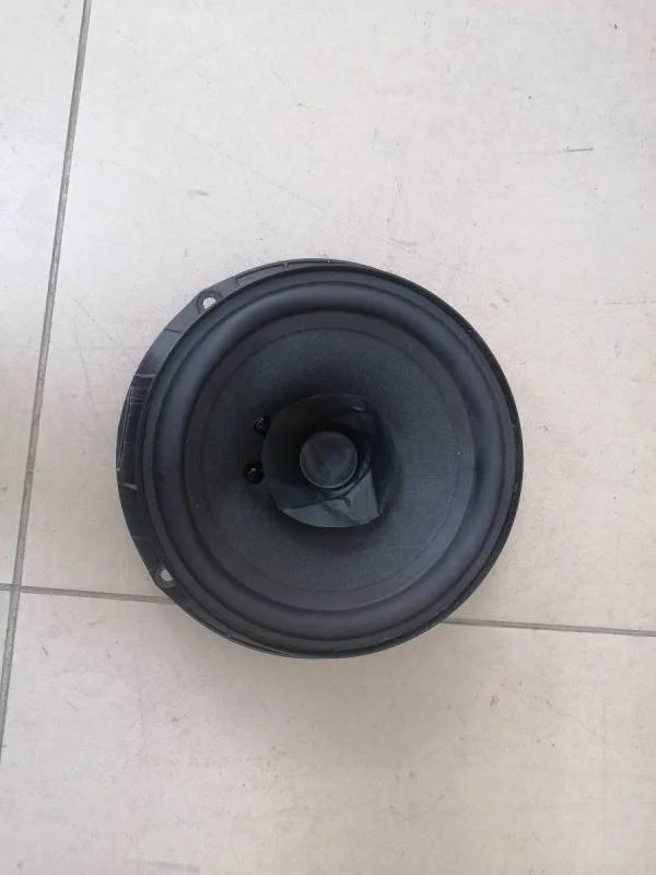 Динамик Volkswagen Polo (Sed RUS) 2011>