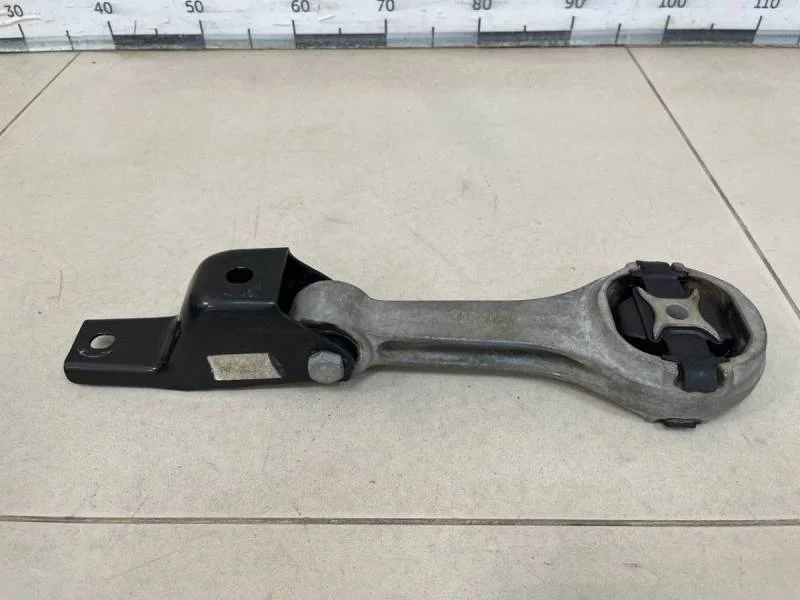 Опора двигателя задняя Volkswagen Polo (Sed RUS) 2011>