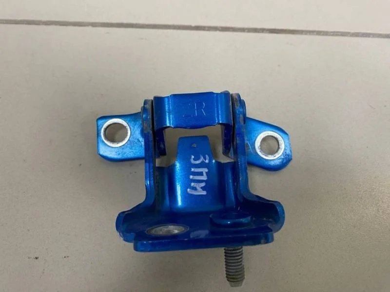 Петля двери задней правой верхняя Mazda CX-5 (KE) 2011-2017