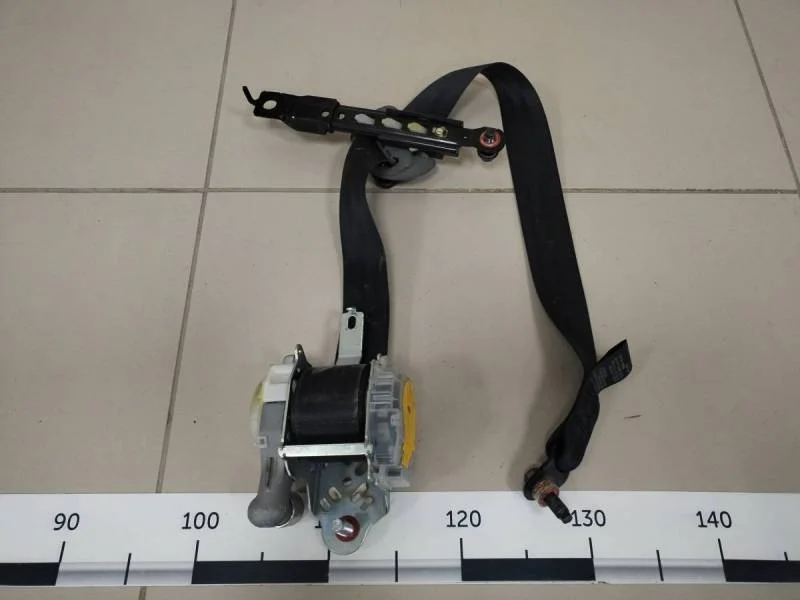 Ремень безопасности с пиропатроном Hyundai Solaris 2010-2017