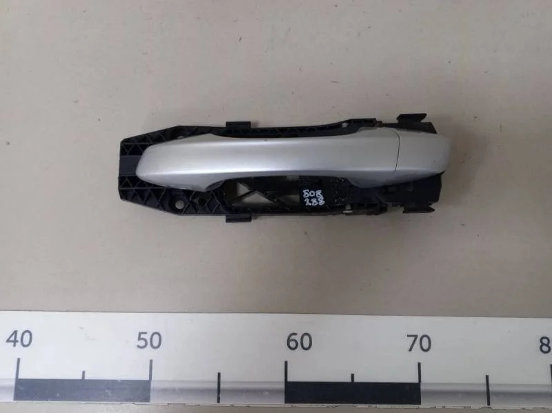 Ручка двери задней наружная левая Skoda Octavia (A7) 2013>