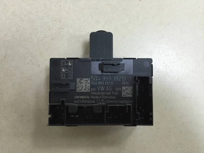 Блок комфорта Skoda Octavia (A7) 2013>