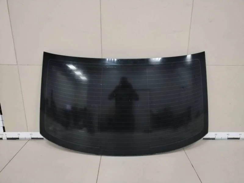 Стекло заднее Volkswagen Polo (Sed RUS) 2011>