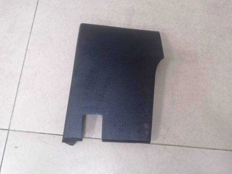 Крышка блока предохранителей Kia Rio 3 (UB) 2011-2017