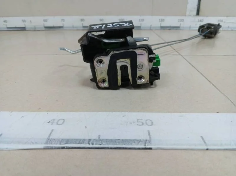 Замок двери задней правой Kia Rio 3 (UB) 2011-2017