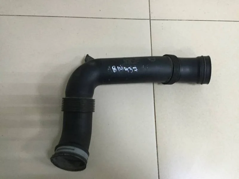 Патрубок воздушного фильтра Audi A3 (8P) 2004-2013