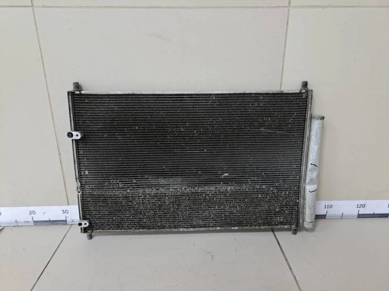Радиатор кондиционера (конденсер) Toyota Corolla E150 2006-2013