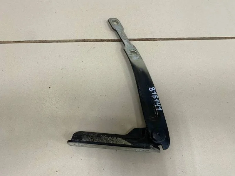 Петля капота правая Nissan Terrano (D10) 2014>