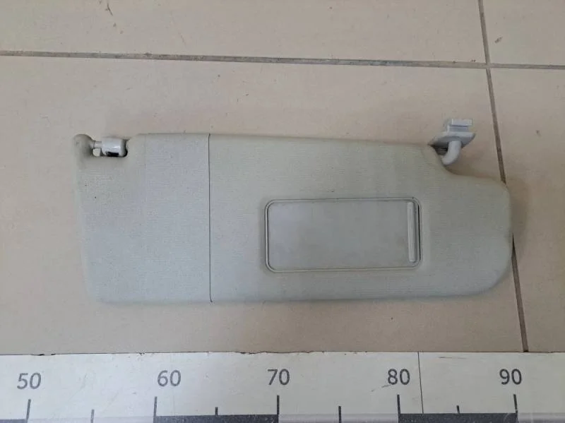 Козырек солнцезащитный (внутри) Volkswagen Golf Plus 5 2005-2014