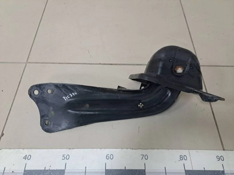 Рычаг задний продольный правый Volkswagen Golf Plus 5 2005-2014