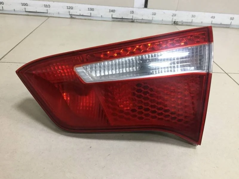 Фонарь задний внутренний правый Kia Rio 3 (UB) 2011-2017