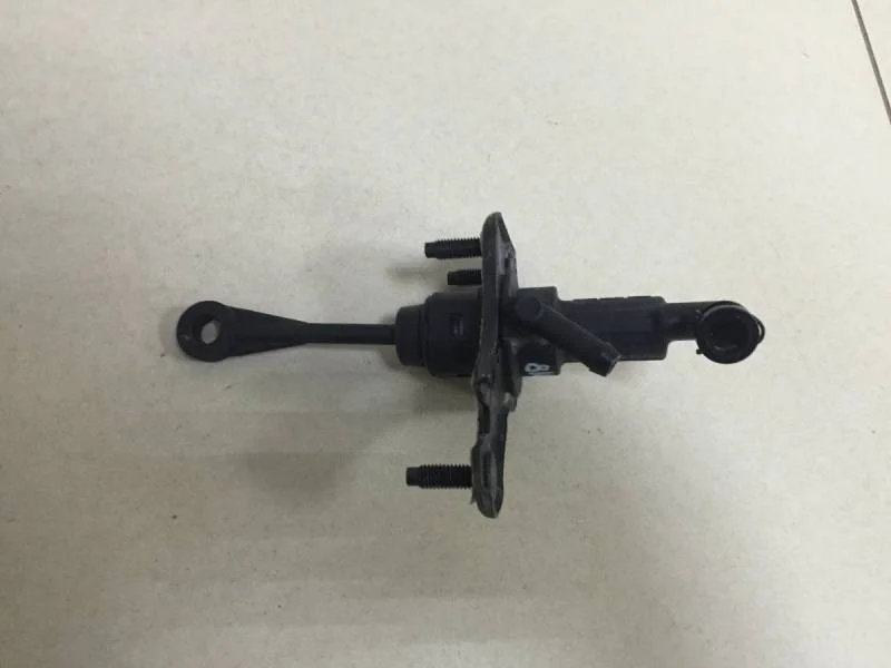 Цилиндр сцепления главный Kia Rio 3 (UB) 2011-2017