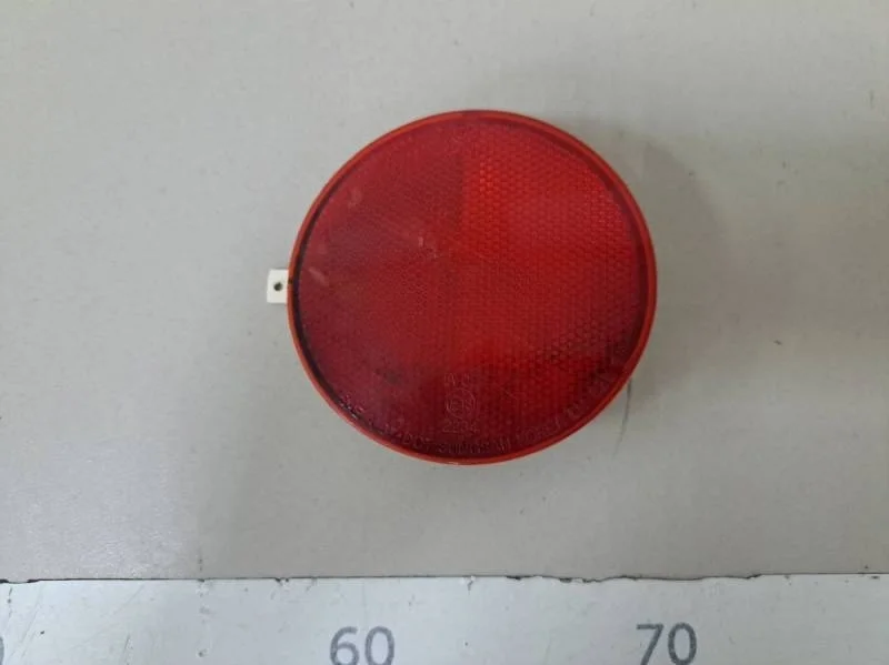 Отражатель в бампер задний левый Opel Antara 2007-2015