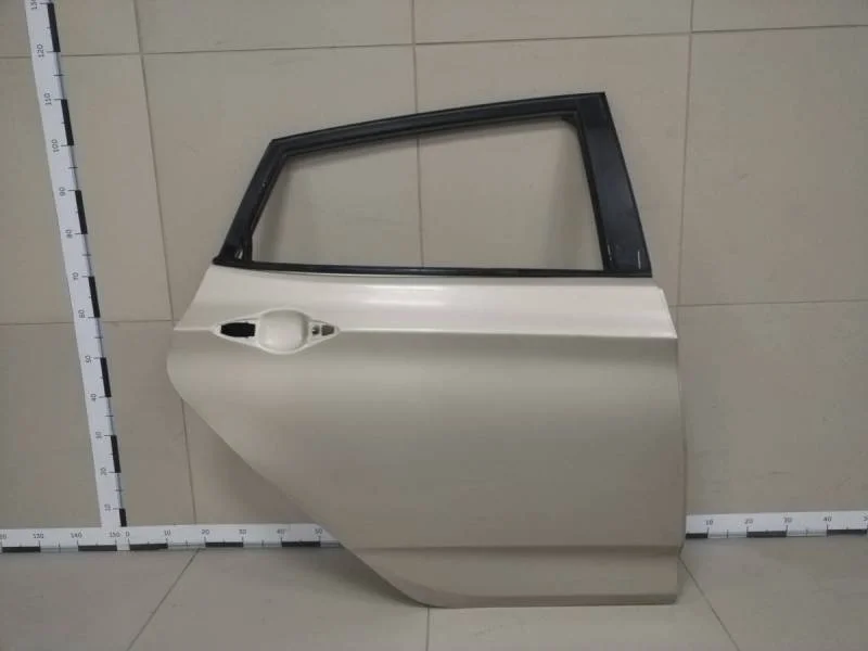 Дверь задняя правая Hyundai Solaris 2010-2017