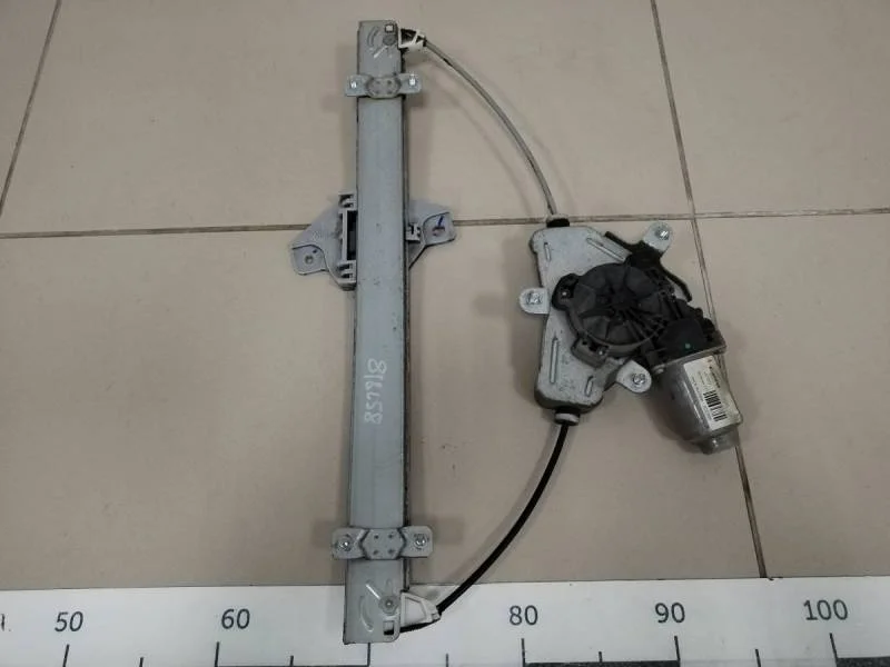 Стеклоподъемник электр. передний правый Hyundai Solaris 2010-2017
