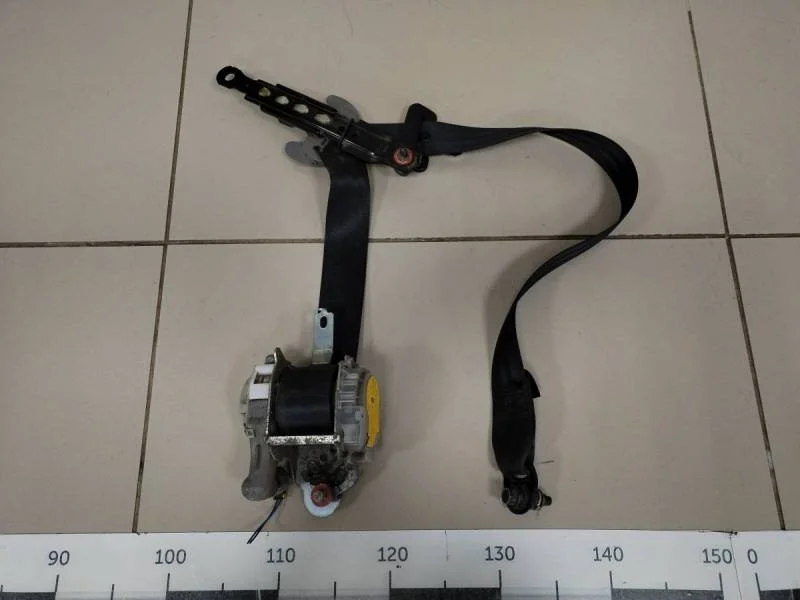 Ремень безопасности с пиропатроном Hyundai Solaris 2010-2017