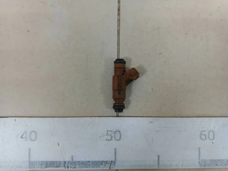 Форсунка инжекторная электрическая Ford Focus 1 1998-2004