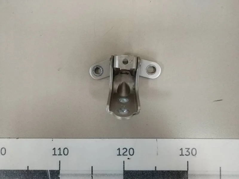 Петля двери задней правой нижняя Hyundai Solaris 2010-2017