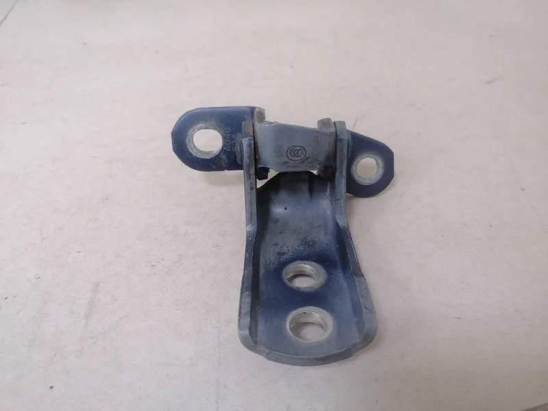 Петля двери передней правой верхняя Toyota Camry (V40) 2006-2011