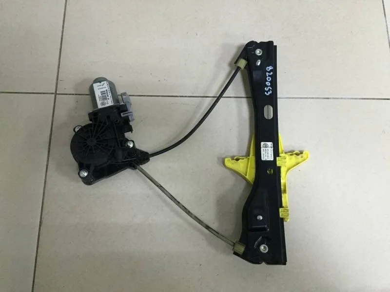 Стеклоподъемник электр. задний правый Volkswagen Polo (Sed RUS) 2011>