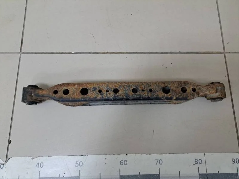 Рычаг задний нижний Nissan X-Trail (T31) 2007-2014