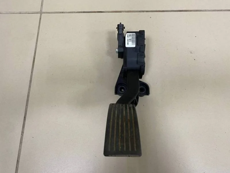 Педаль газа Hyundai Solaris 2010-2017