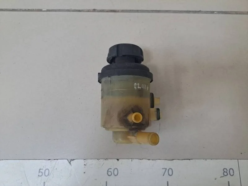 Бачок гидроусилителя Hyundai Solaris 2010-2017