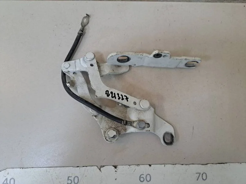 Петля капота правая BMW 3-series E92/E93 2006-2012