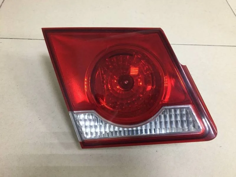 Фонарь задний внутренний левый Chevrolet Cruze (J300) 2009-2016