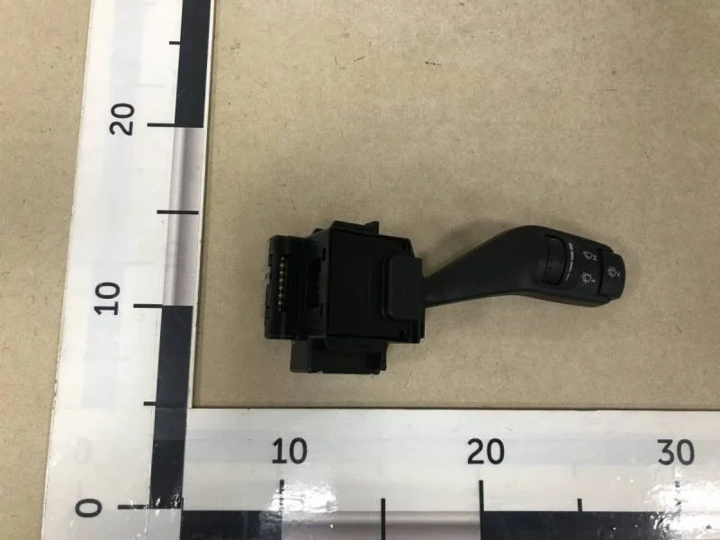 Переключатель стеклоочистителей Ford C-MAX 2003-2010