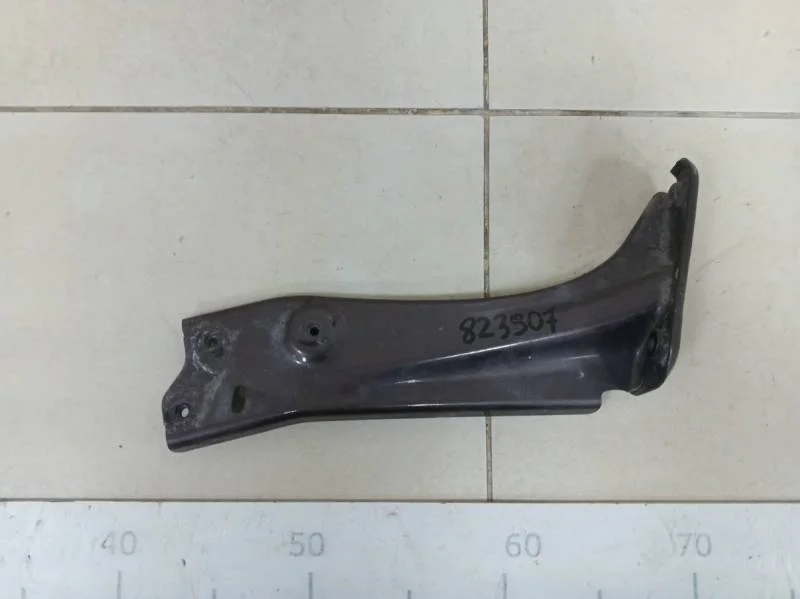 Кронштейн крепления крыла Skoda Octavia (A7) 2013>