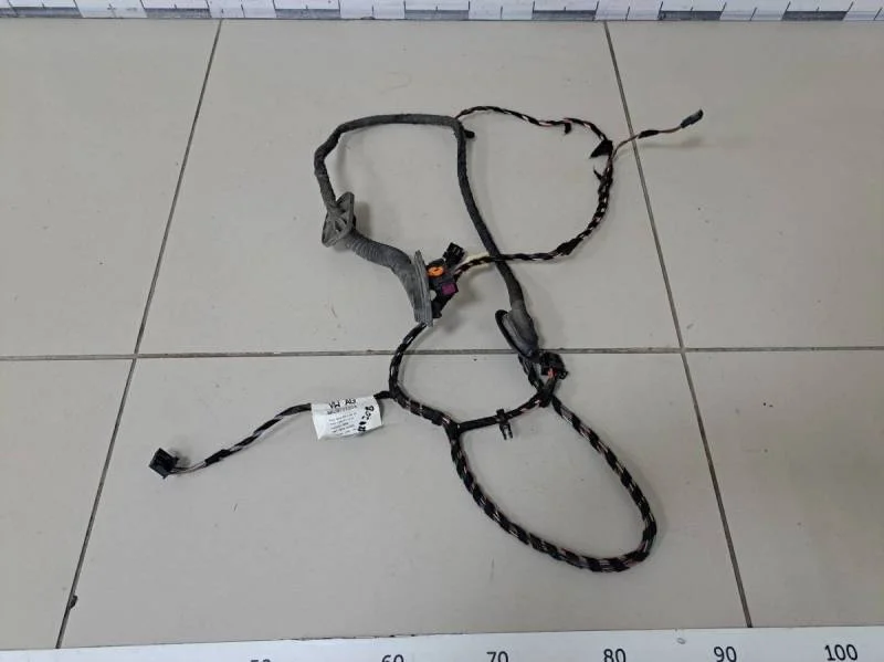 Проводка двери Volkswagen Polo (Sed RUS) 2011>