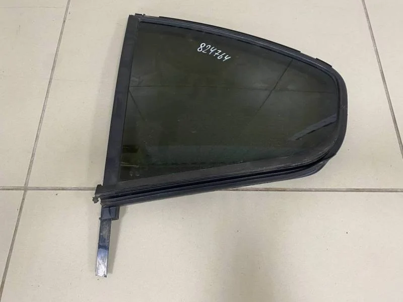 Стекло двери задней левой (форточка) Skoda Octavia (A5 1Z-) 2004-2013