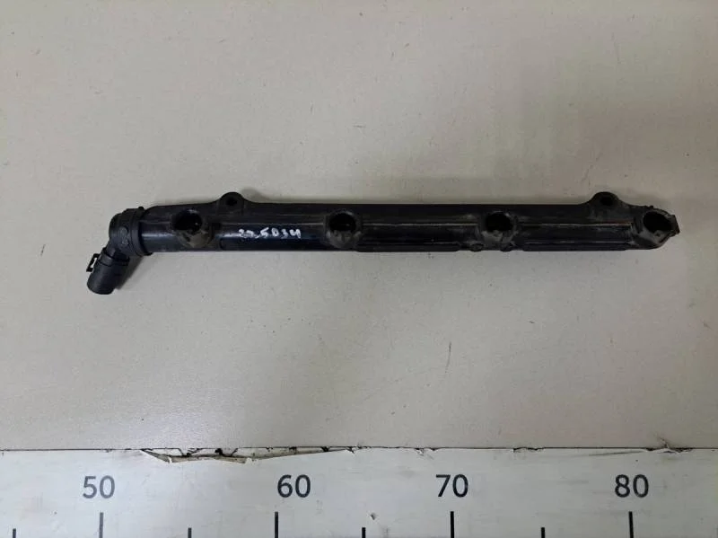 Рейка топливная (рампа) Volkswagen Polo (Sed RUS) 2011>