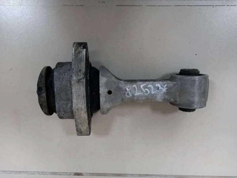 Опора двигателя задняя Hyundai Solaris 2010-2017