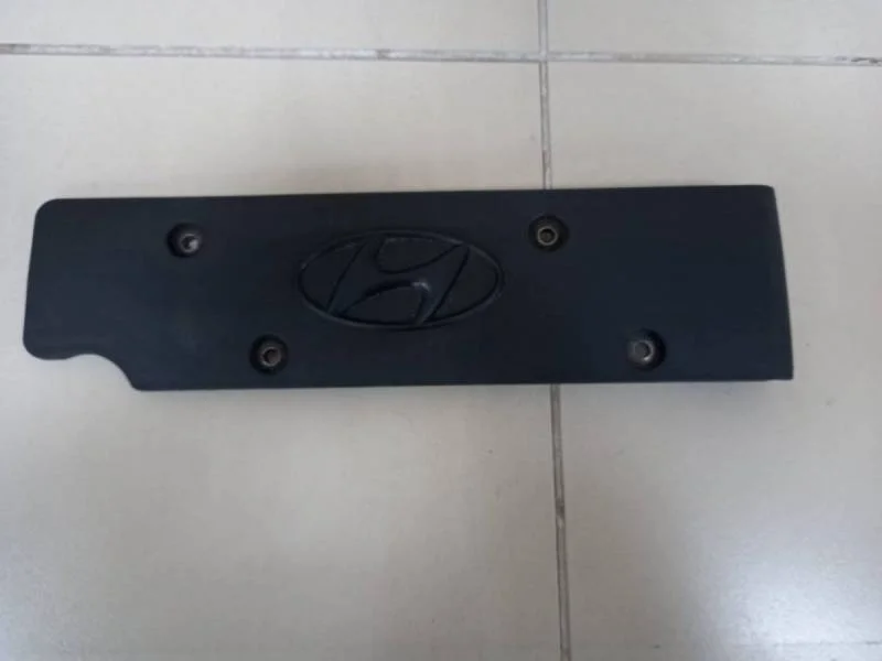 Крышка двигателя декоративная Hyundai Solaris 2010-2017