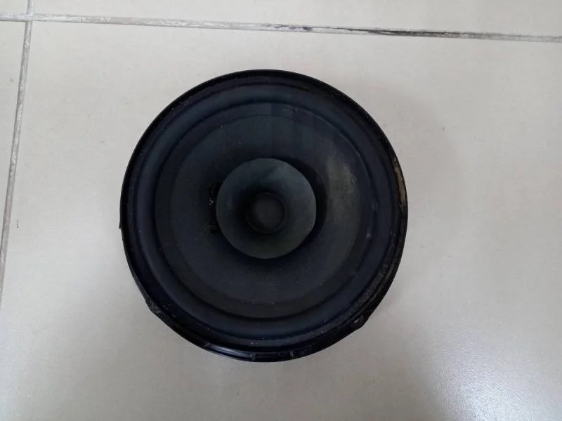 Динамик Volkswagen Polo (Sed RUS) 2011>