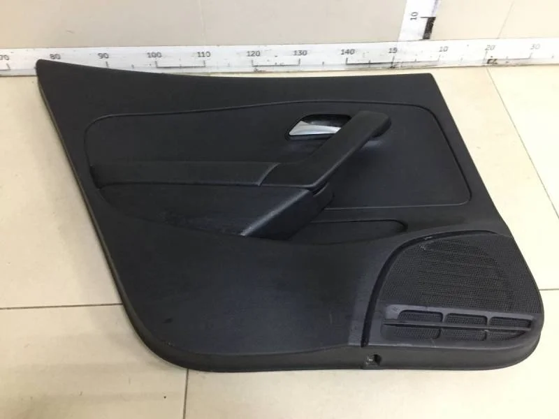 Обшивка двери задней левой Volkswagen Polo (Sed RUS) 2011>