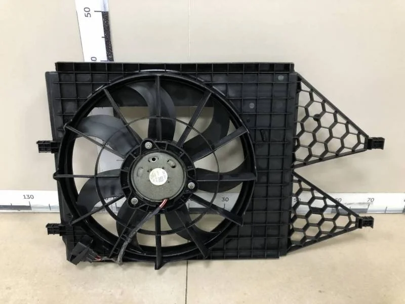 Диффузор вентилятора Volkswagen Polo (Sed RUS) 2011>